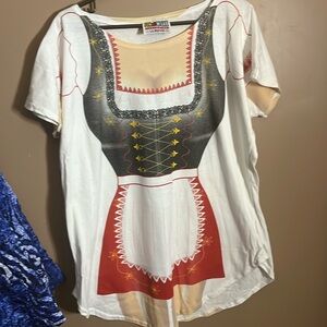 😄Vintage fun to wear t shirt shapely woman B8